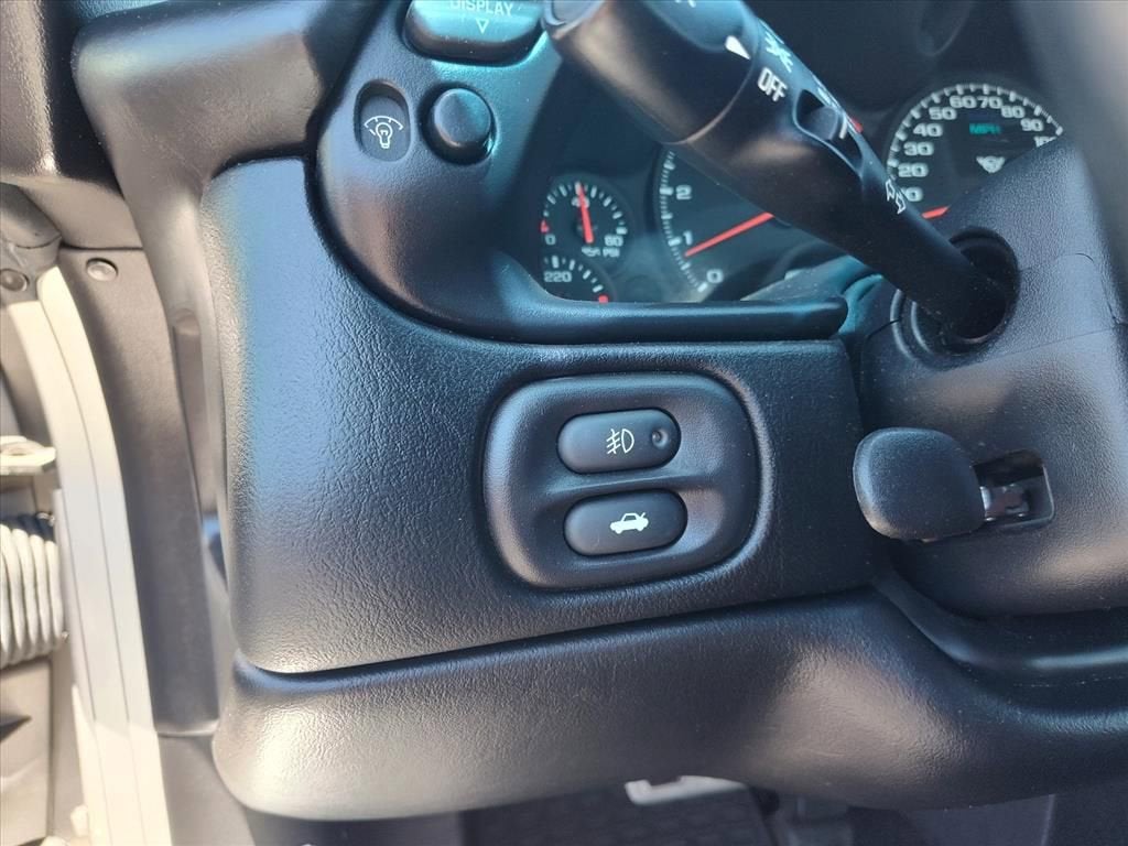 2004 Chevrolet Corvette Base