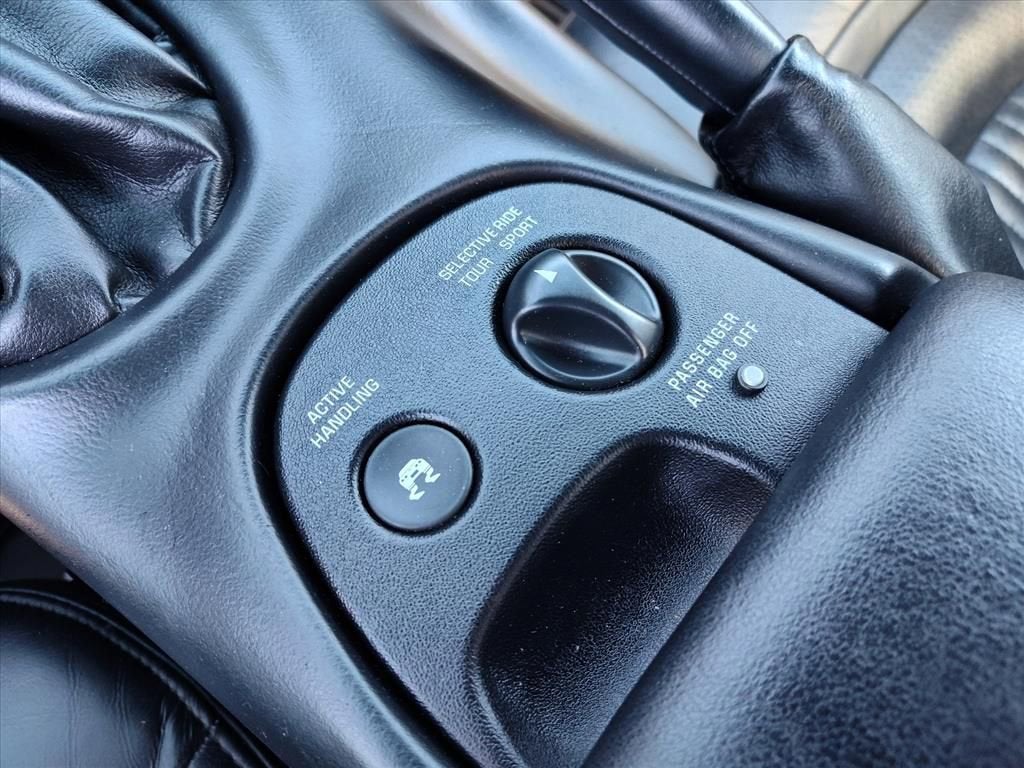 2004 Chevrolet Corvette Base