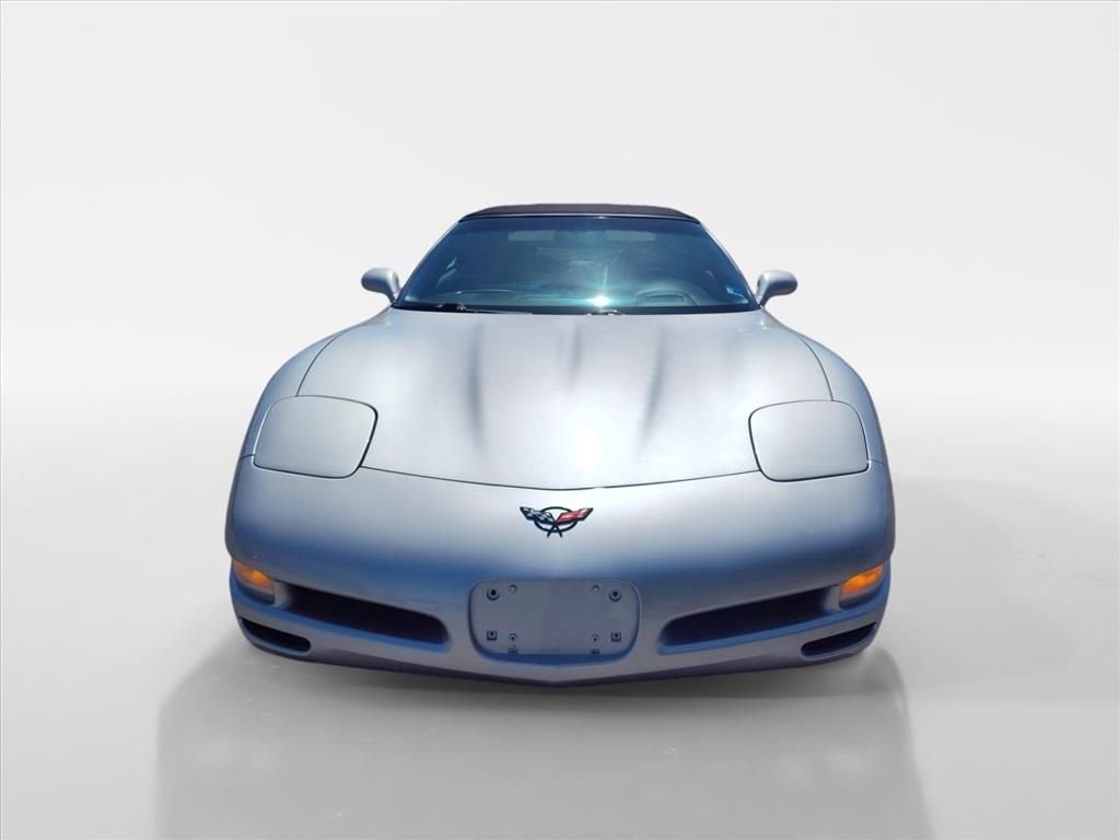 2004 Chevrolet Corvette Base