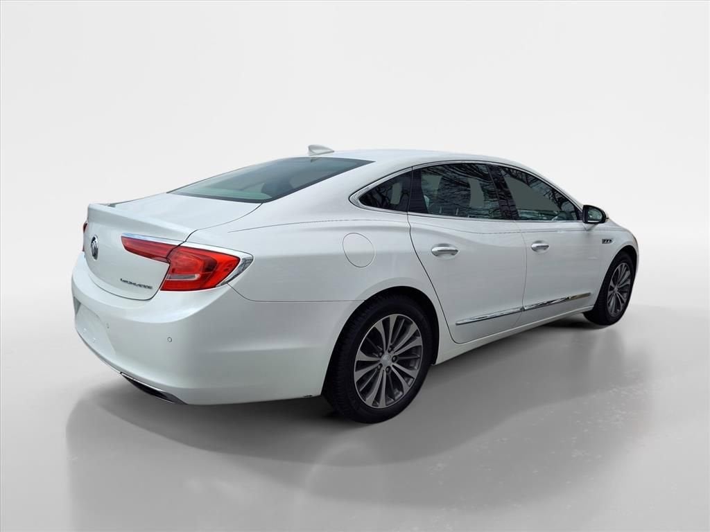 2018 Buick LaCrosse Essence