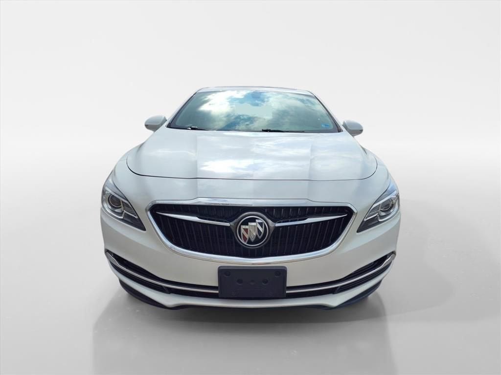 2018 Buick LaCrosse Essence