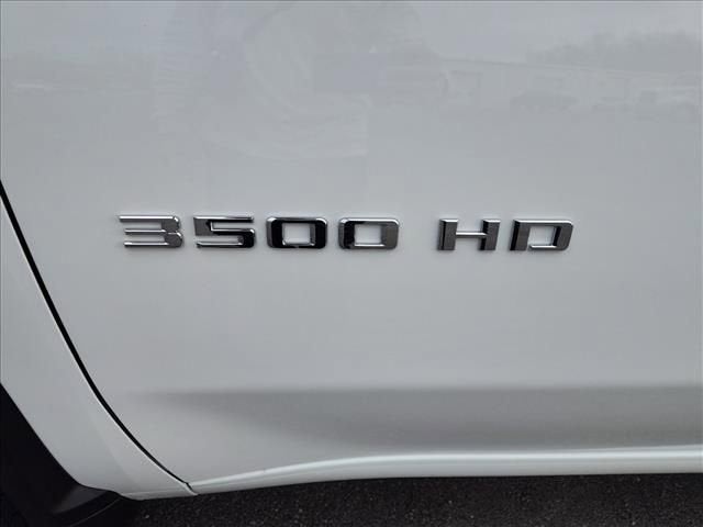 2026 Chevrolet Silverado 3500 HD Chassis Cab LT