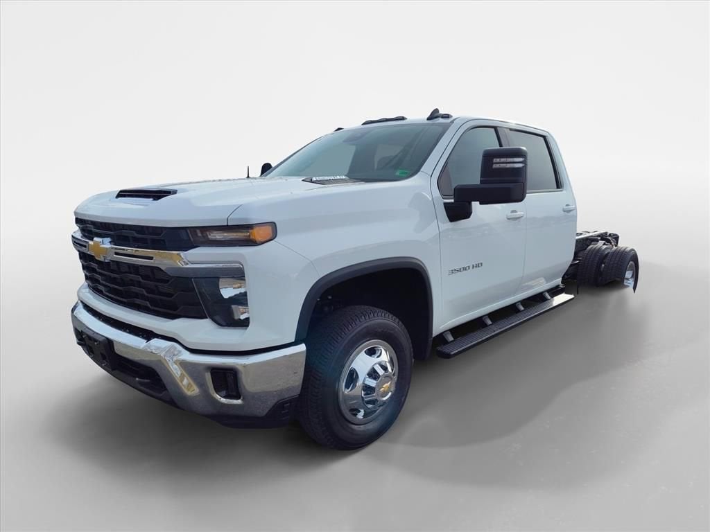 2026 Chevrolet Silverado 3500 HD Chassis Cab LT