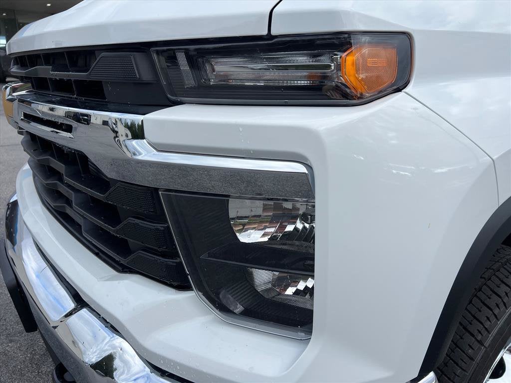 2026 Chevrolet Silverado 3500 HD Chassis Cab LT