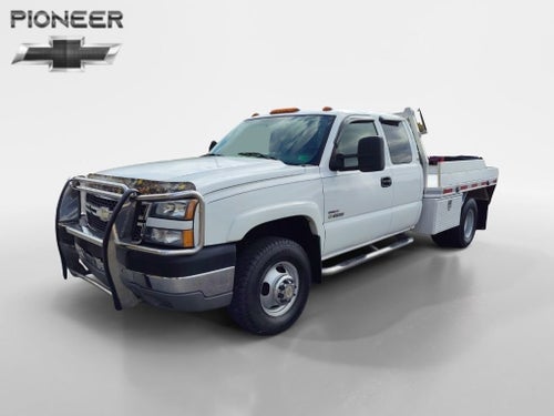 2005 Chevrolet Silverado 3500 HD LS