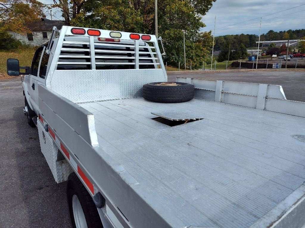 2005 Chevrolet Silverado 3500 HD LS
