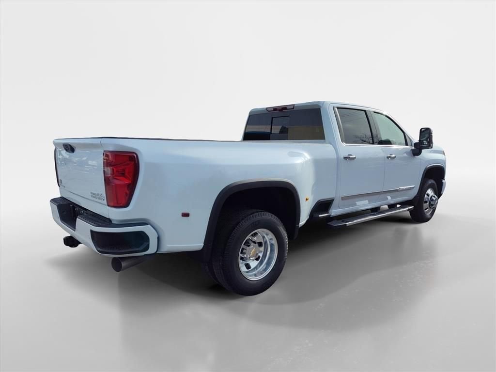 2026 Chevrolet Silverado 3500 HD High Country