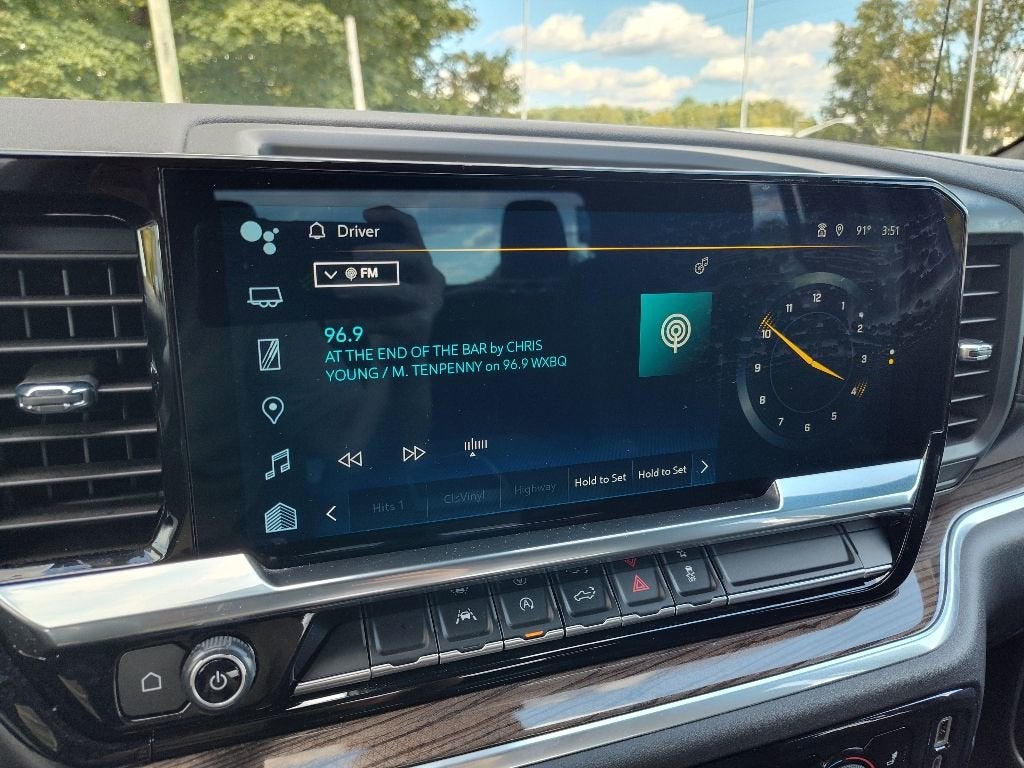 2022 Chevrolet Silverado 1500 LT (2FL)