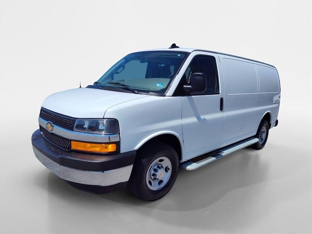 2024 Chevrolet Express Cargo 2500 WT