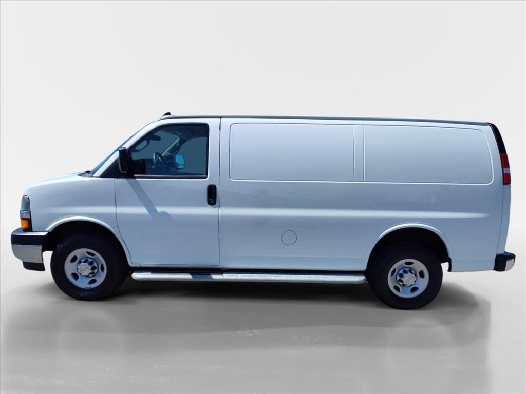 2024 Chevrolet Express Cargo 2500 WT