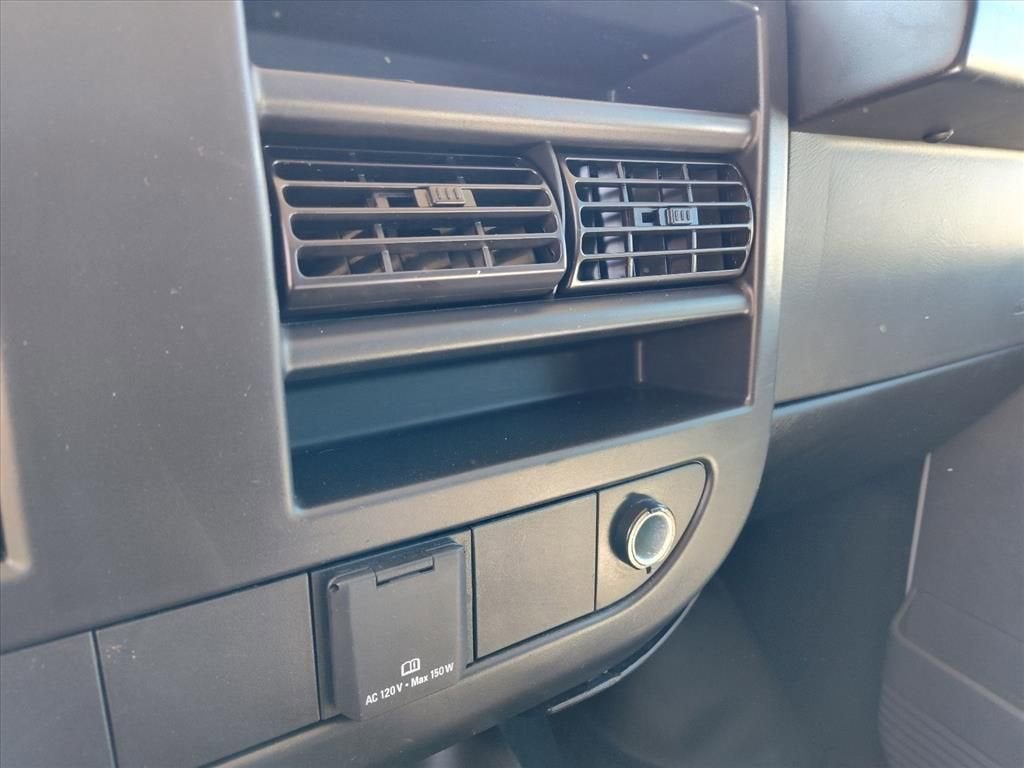 2024 Chevrolet Express Cargo 2500 WT