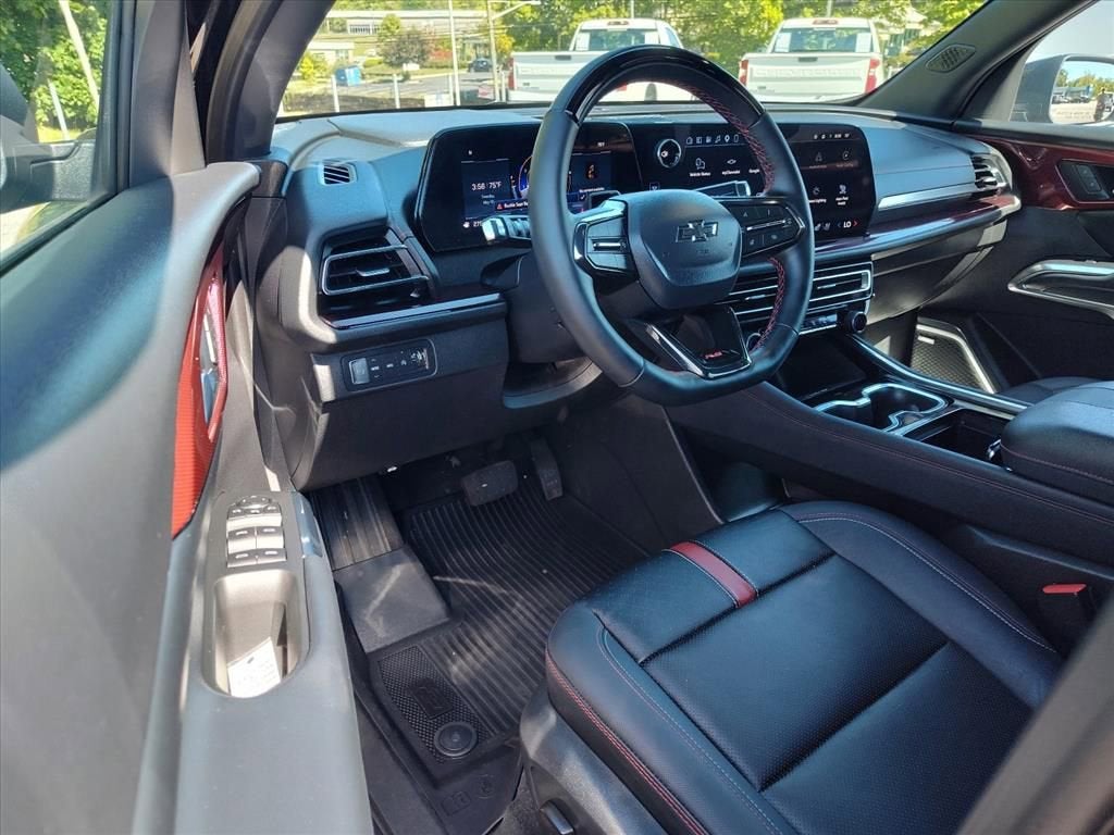 2025 Chevrolet Traverse RS