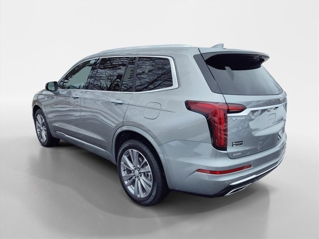 2025 Cadillac XT6 Premium Luxury