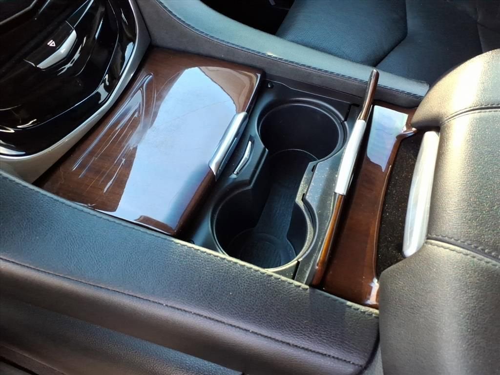 2019 Cadillac Escalade ESV Premium Luxury