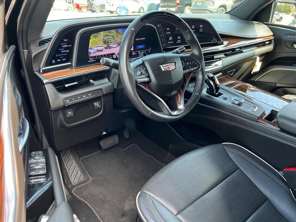 2023 Cadillac Escalade ESV 4WD Premium Luxury