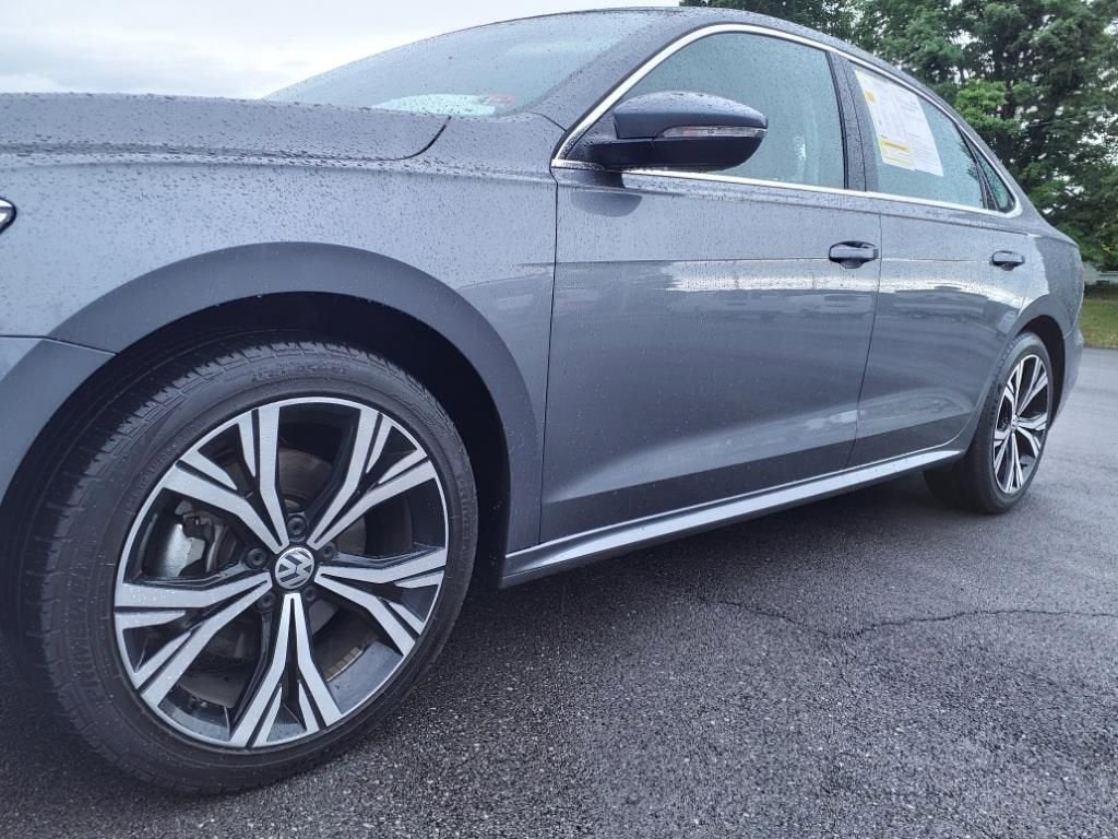 2021 Volkswagen Passat 2.0T SE