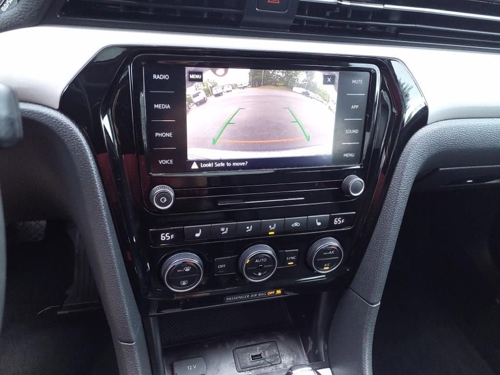 2021 Volkswagen Passat 2.0T SE