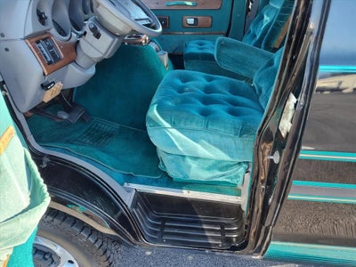 1994 Dodge Ram Van Base
