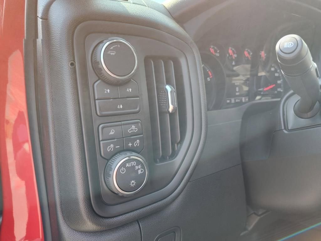 2024 Chevrolet Silverado 2500 HD Custom