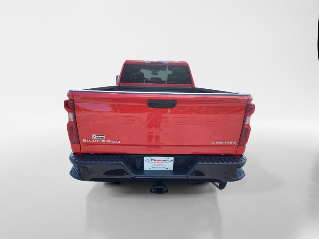 2024 Chevrolet Silverado 2500 HD Custom