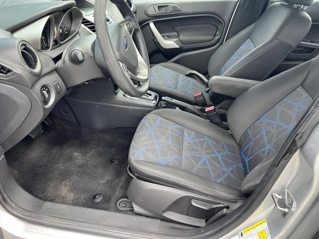 2013 Ford Fiesta SE