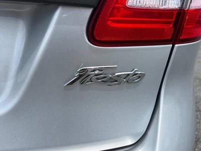 2013 Ford Fiesta SE