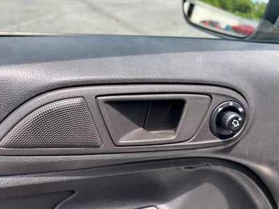 2013 Ford Fiesta SE