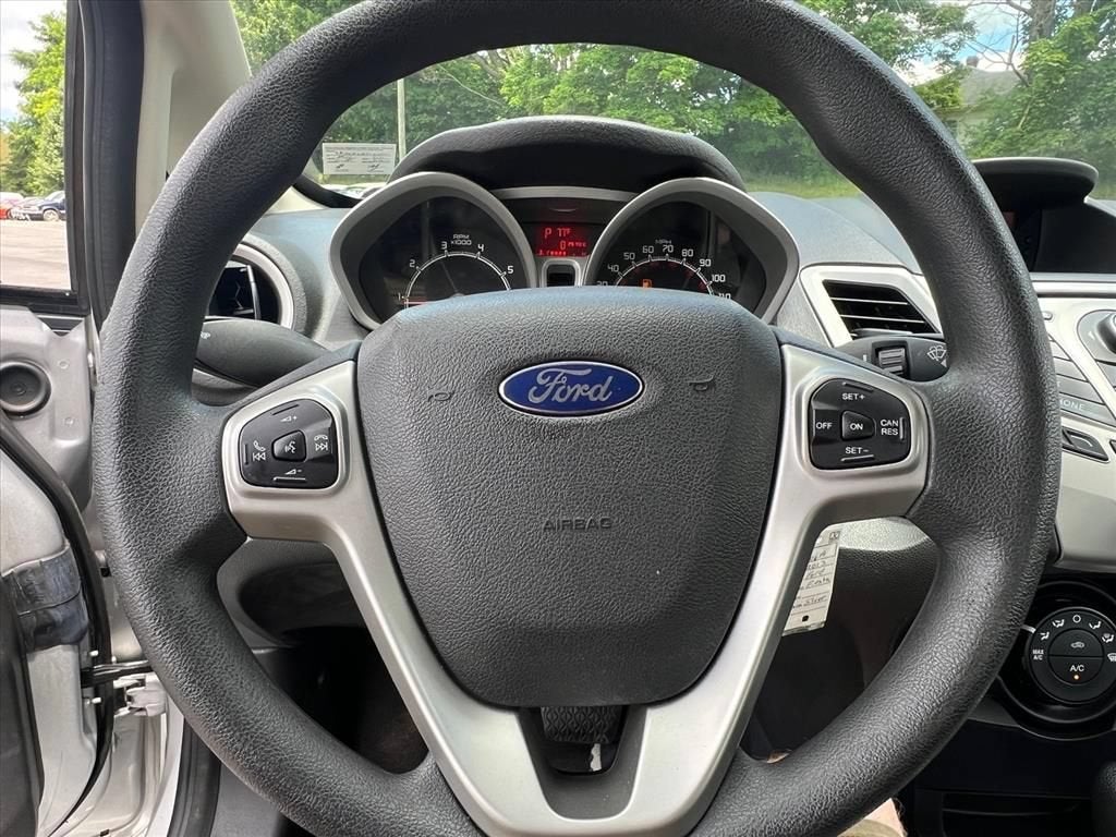2013 Ford Fiesta SE