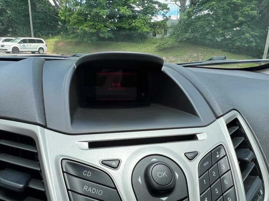 2013 Ford Fiesta SE