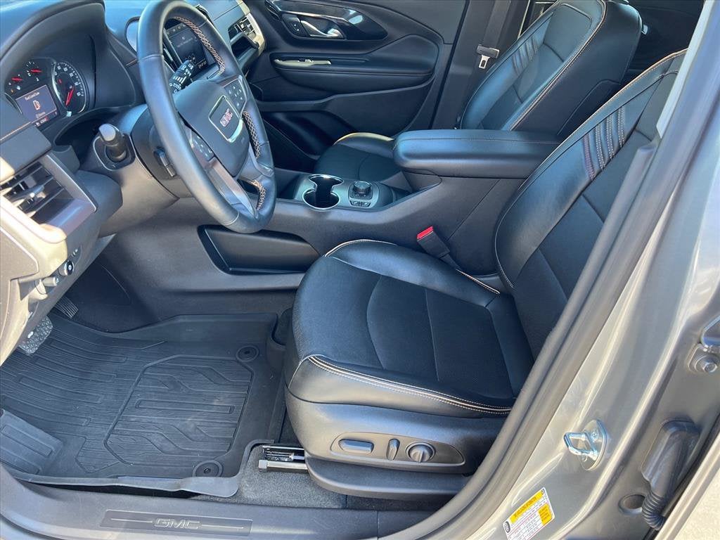 2024 GMC Terrain AT4