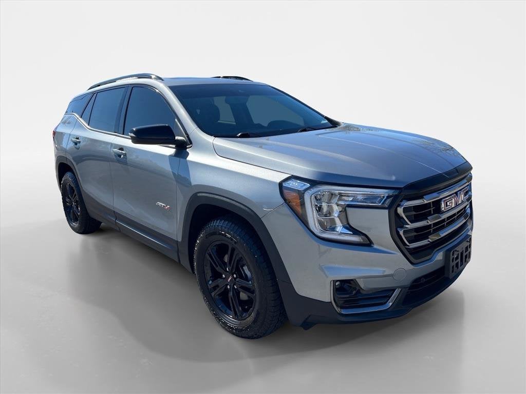 2024 GMC Terrain AT4