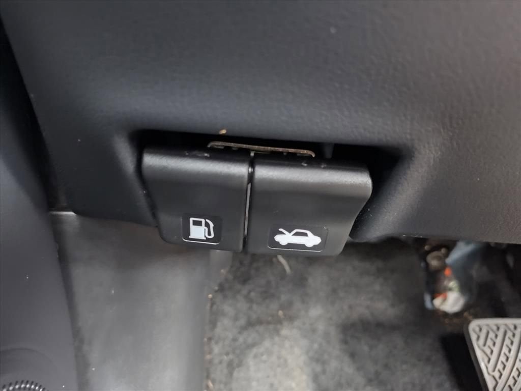 2019 Nissan Versa Sedan S Plus