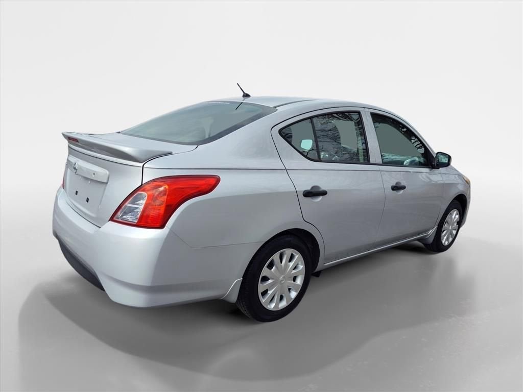 2019 Nissan Versa Sedan S Plus