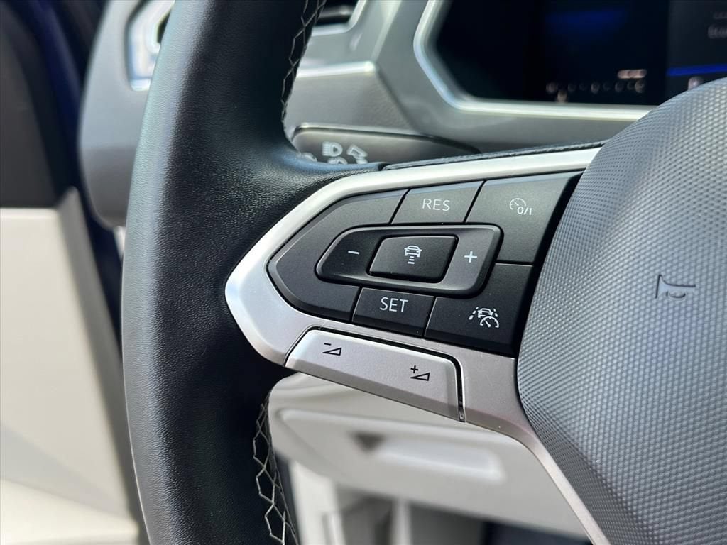 2022 Volkswagen Tiguan SE