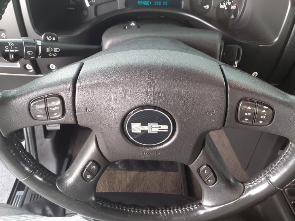 2005 HUMMER H2 SUT