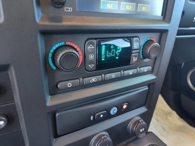 2006 HUMMER H2 Base