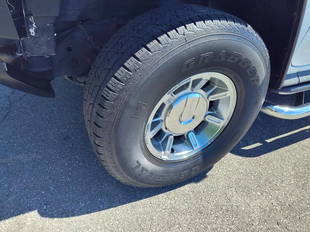 2006 HUMMER H2 Base