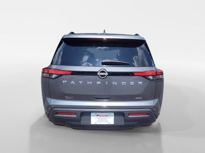 2025 Nissan Pathfinder SV
