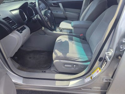 2010 Toyota Highlander Sport