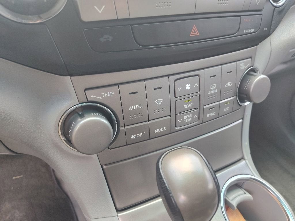 2010 Toyota Highlander Sport