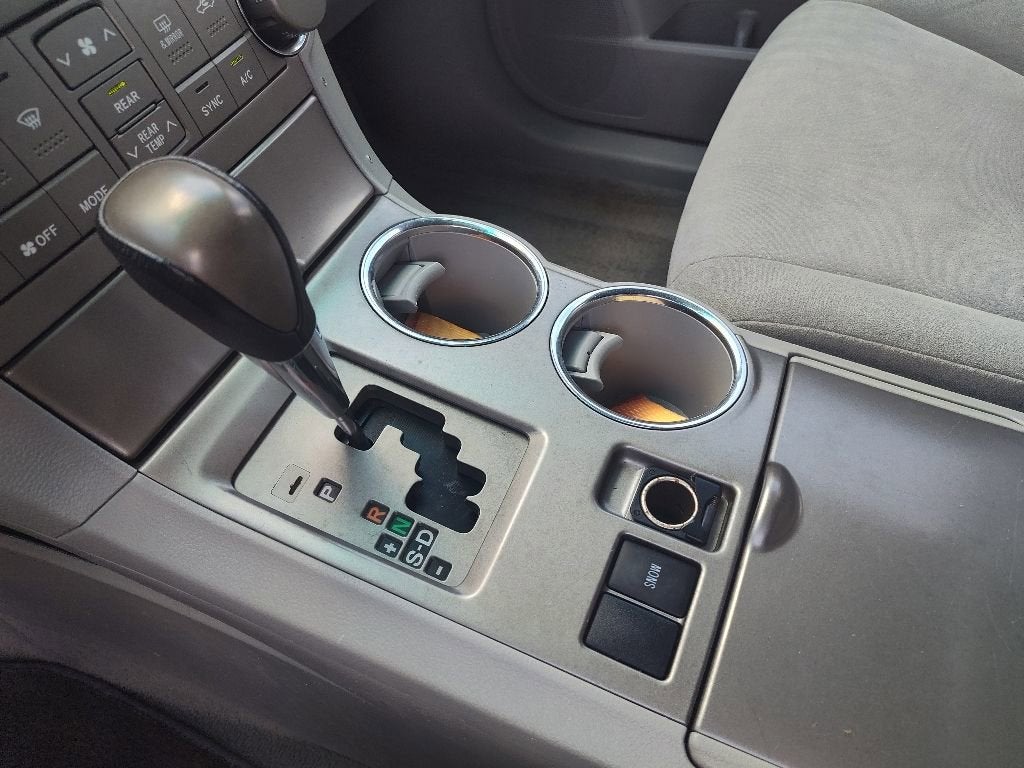 2010 Toyota Highlander Sport