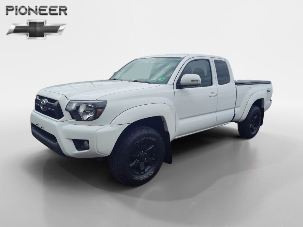 2015 Toyota Tacoma Base