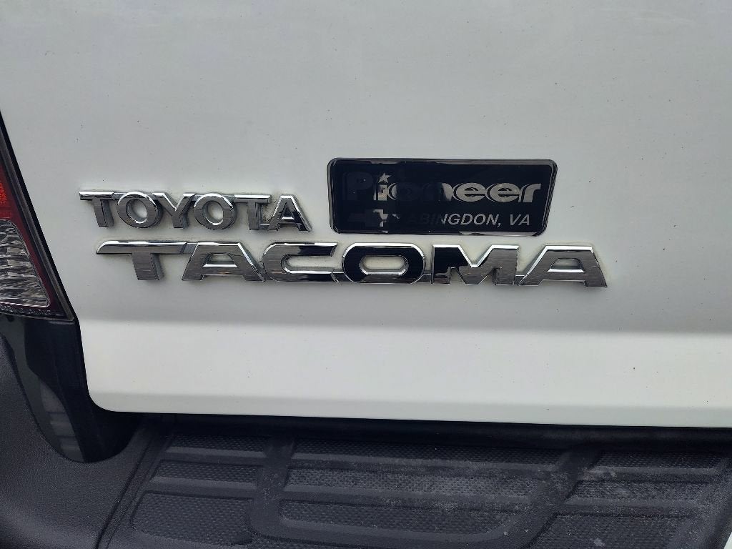 2015 Toyota Tacoma Base