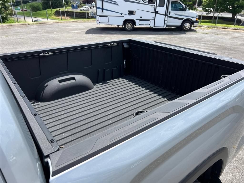 2026 Toyota Tundra 4WD SR5