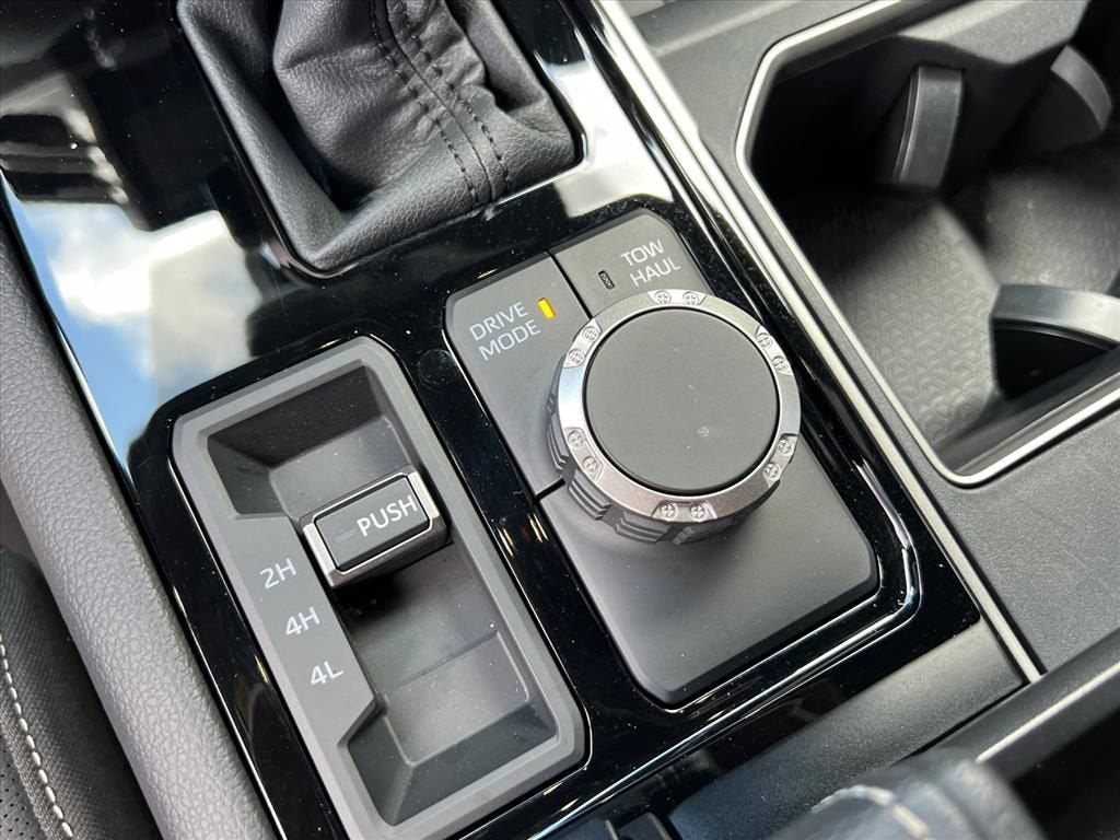 2026 Toyota Tundra 4WD SR5