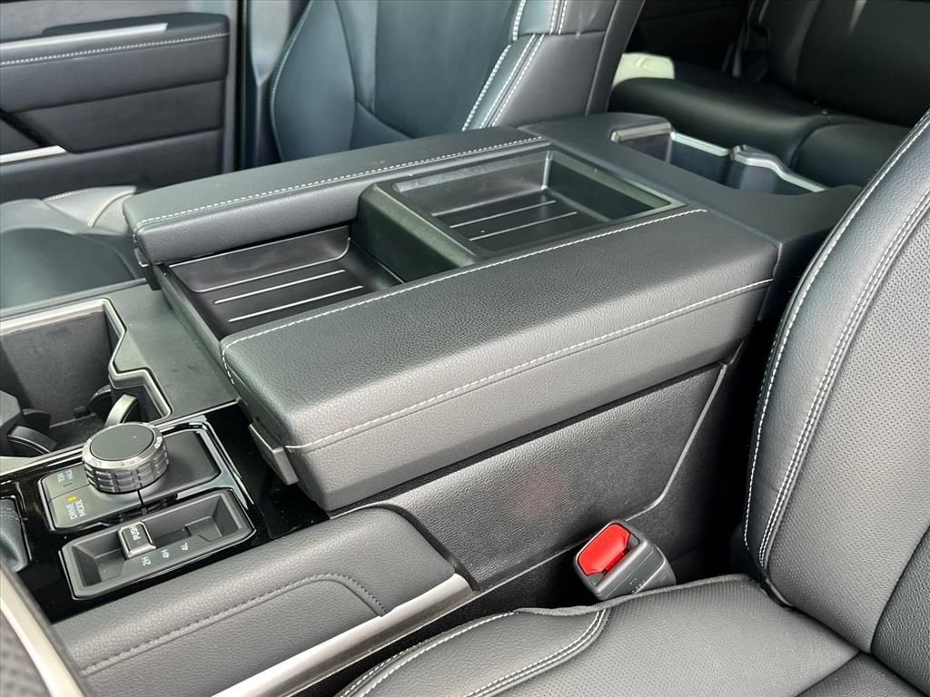 2026 Toyota Tundra 4WD SR5