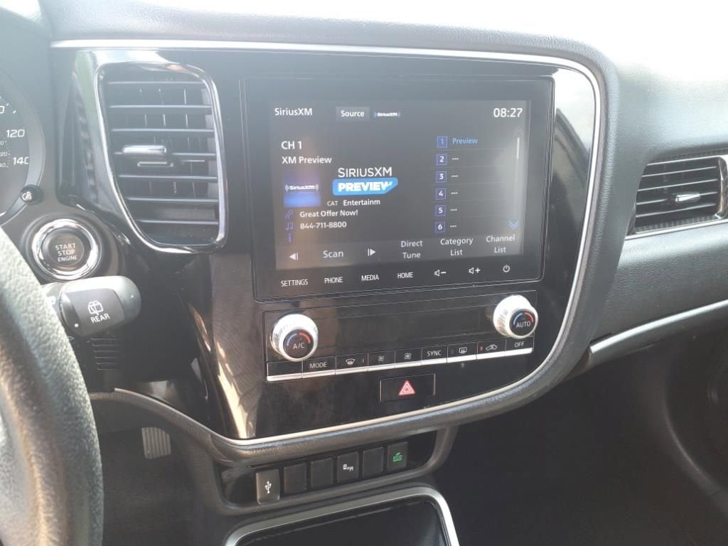 2020 Mitsubishi Outlander ES