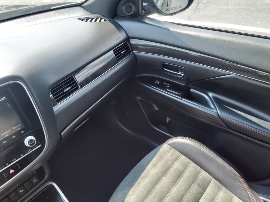 2020 Mitsubishi Outlander ES