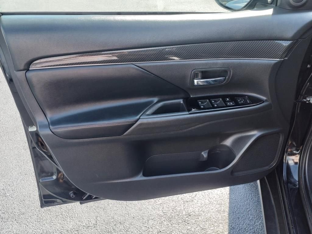 2020 Mitsubishi Outlander ES