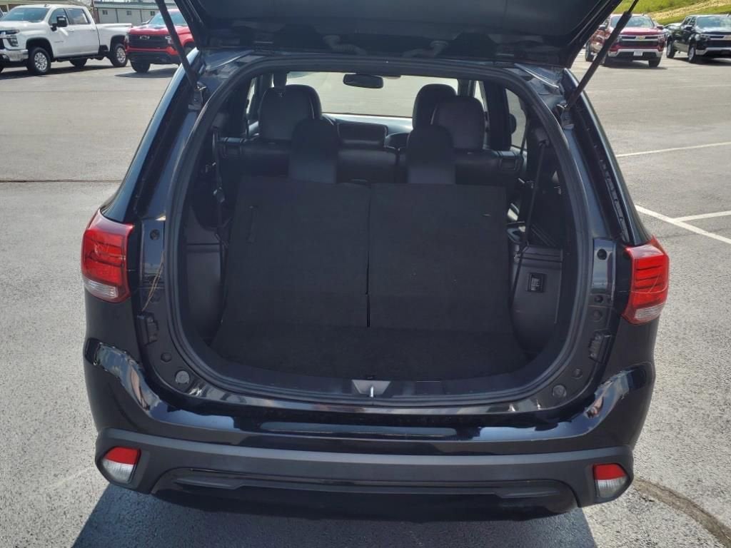 2020 Mitsubishi Outlander ES